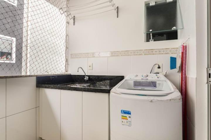 Self Check-In Wi-Fi , 2 Garagens, Home-Officce, Ar Quente E Frio Florianópolis Kültér fotó